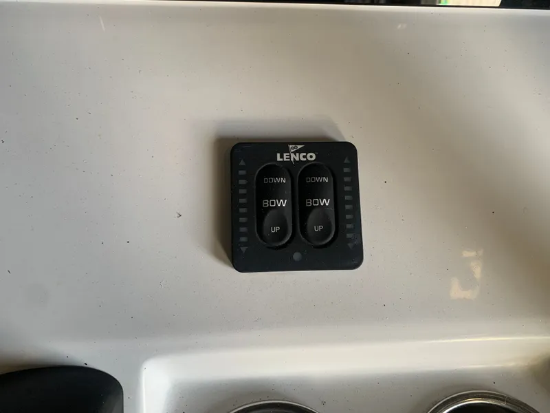 Slide: The Image of Sportsman Heritage 211 Center Console 2016 - 51