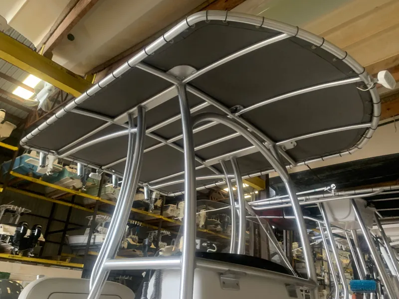 Slide: The Image of Sportsman Heritage 211 Center Console 2016 - 9