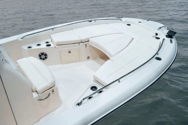 Slide: The Image of Grady-White 251 Coastal Explorer 2026 - 10