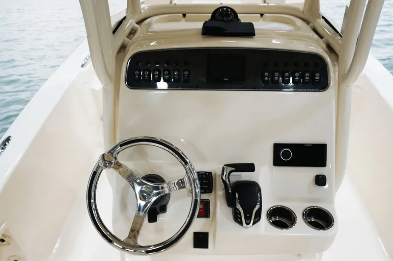 Slide: The Image of Grady-White 251 Coastal Explorer 2026 - 7