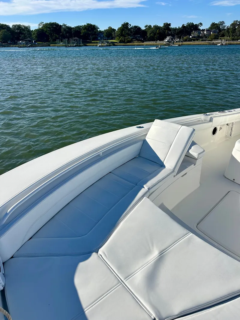 Slide: The Image of Regulator Marine 26XO 2020 - 14