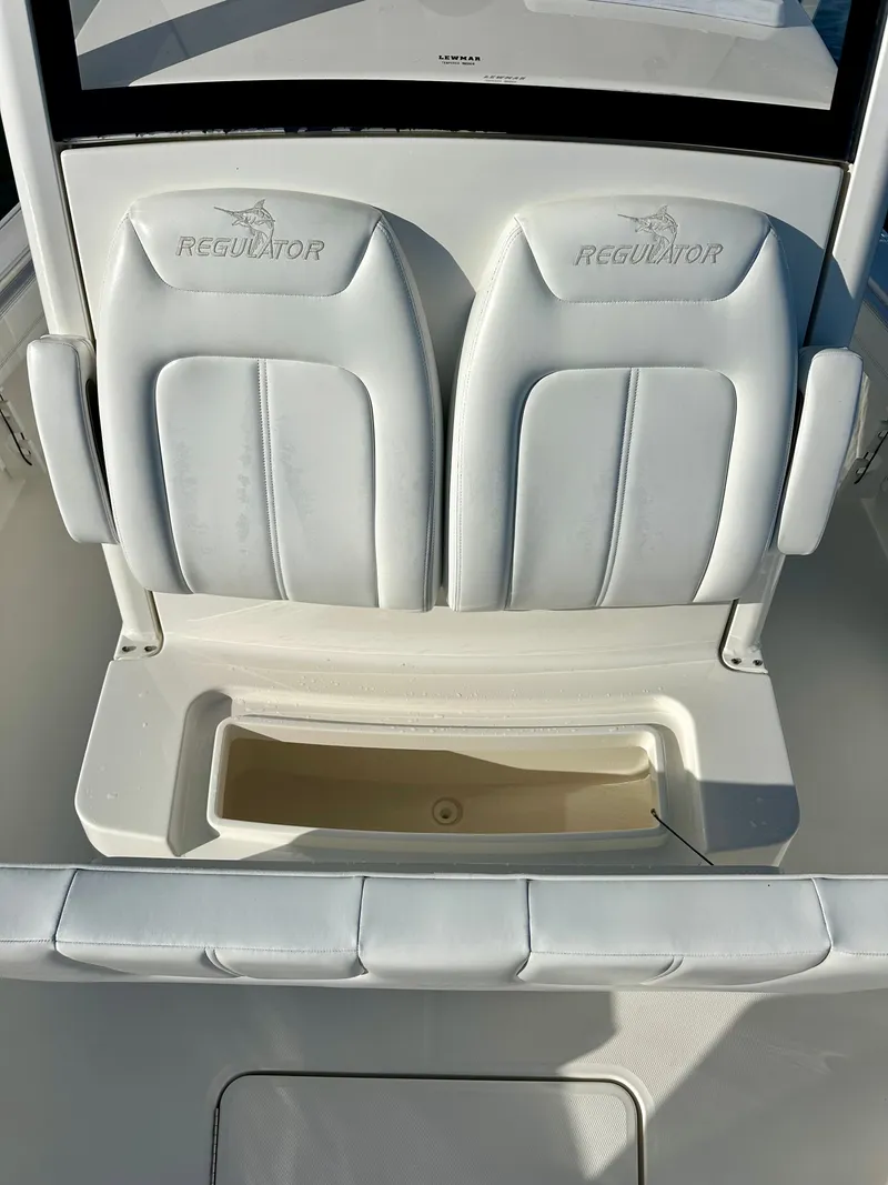 Slide: The Image of Regulator Marine 26XO 2020 - 17