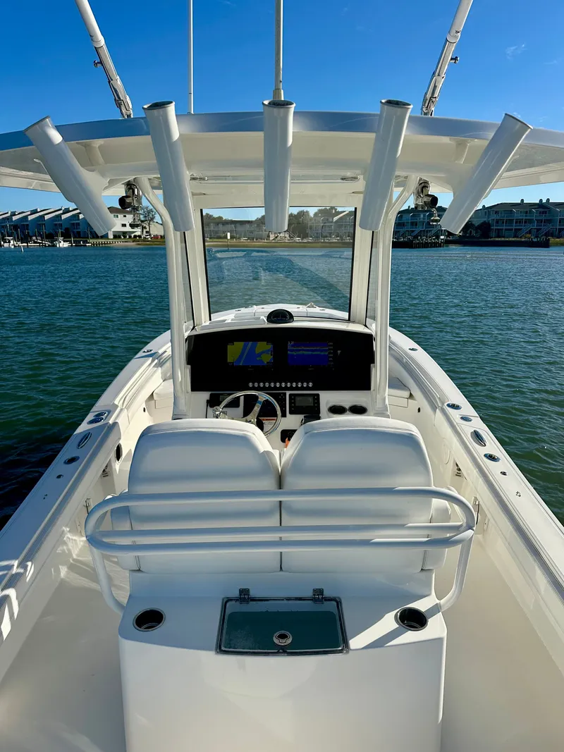 Slide: The Image of Regulator Marine 26XO 2020 - 31