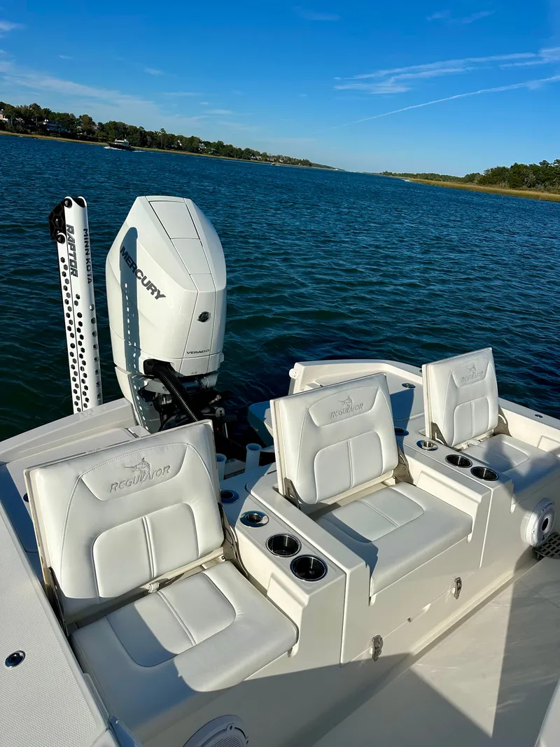 Slide: The Image of Regulator Marine 26XO 2020 - 37