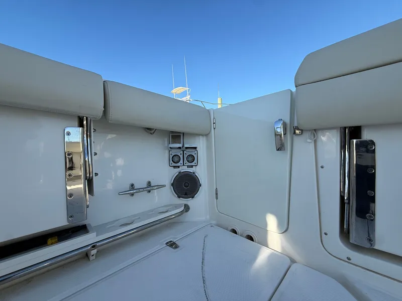 Slide: The Image of Boston Whaler 420 Outrage 2017 - 22