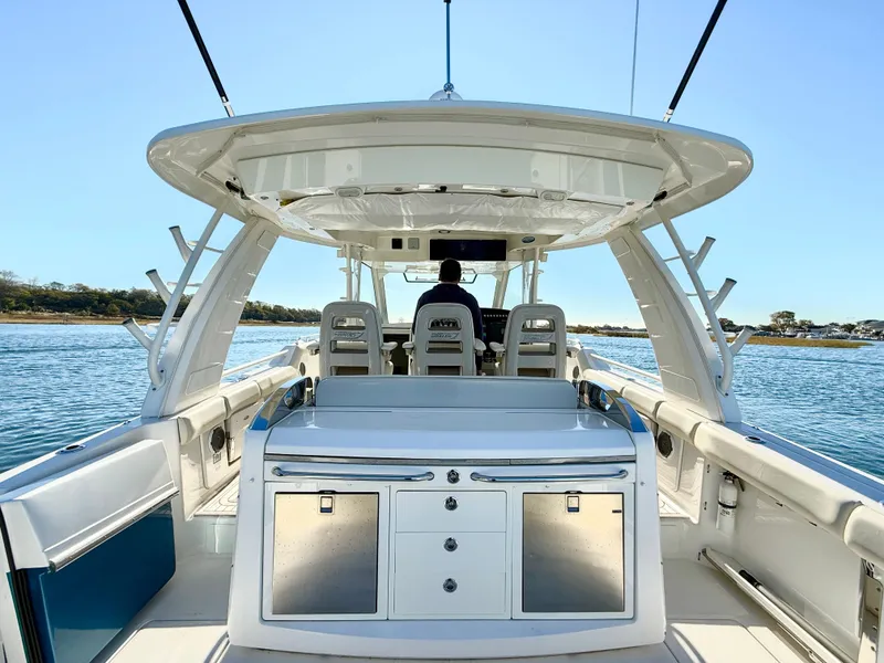 Slide: The Image of Boston Whaler 420 Outrage 2017 - 23