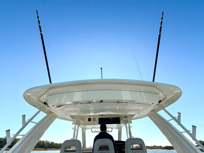 Slide: The Image of Boston Whaler 420 Outrage 2017 - 27