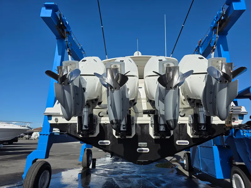 Slide: The Image of Boston Whaler 420 Outrage 2017 - 68