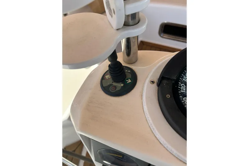 Slide: The Image of Bow Thruster Control - 10