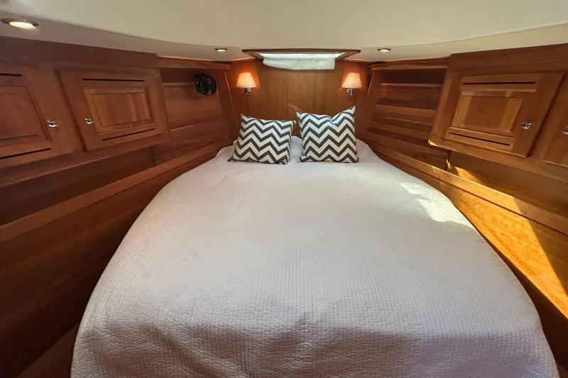 Slide: The Image of Primary Queen Berth - 26