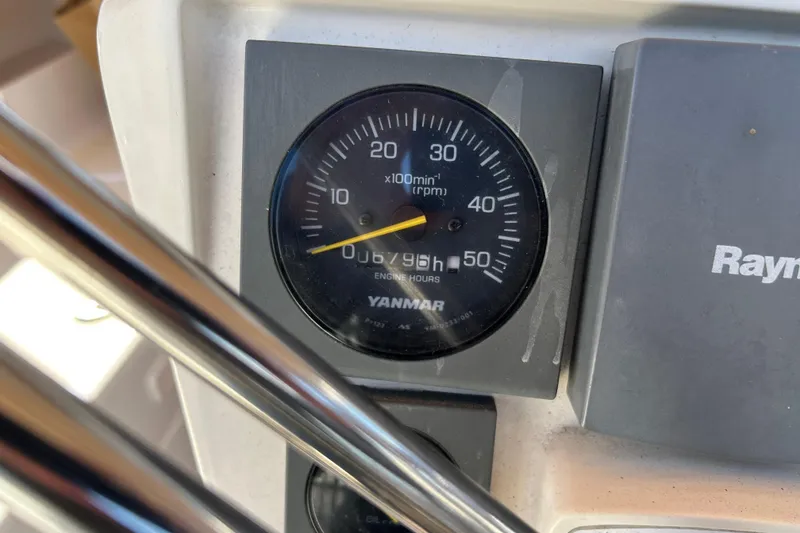 Slide: The Image of Engine Hour Meter - 7