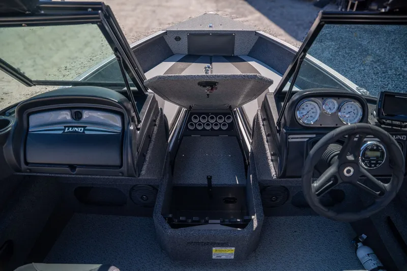 Slide: The Image of Lund 1775 Adventure Sport 2023 - 12