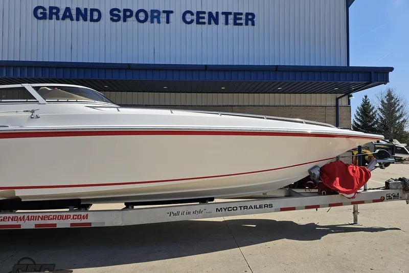 Slide: The Image of 2007 Fountain 35 Lightning boat on trailer at Grand Sport Center. - 13