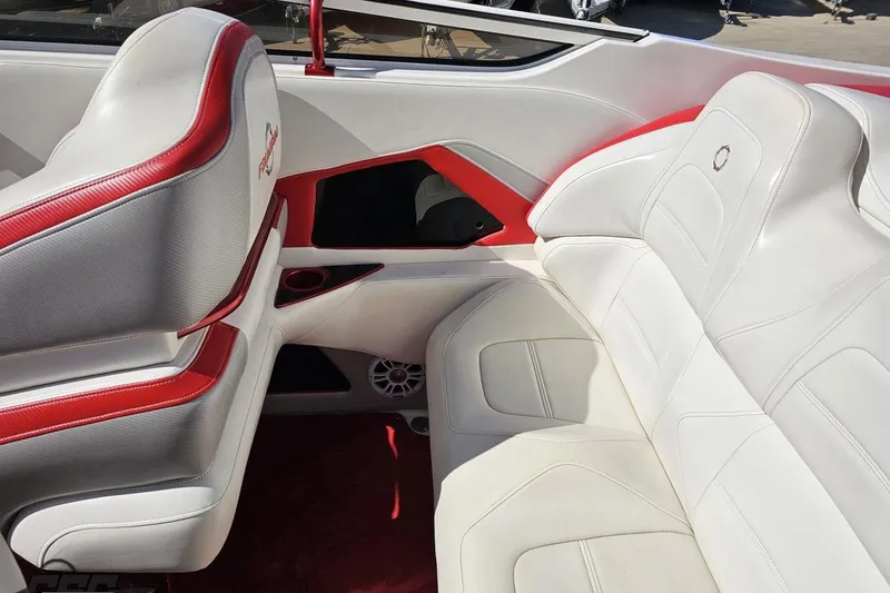Slide: The Image of 2007 Fountain 35 Lightning boat interior with white and red seating. - 50