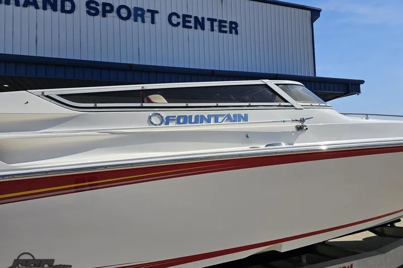 Slide: The Image of 2007 Fountain 35 Lightning boat at Grand Sport Center, side view. - 8