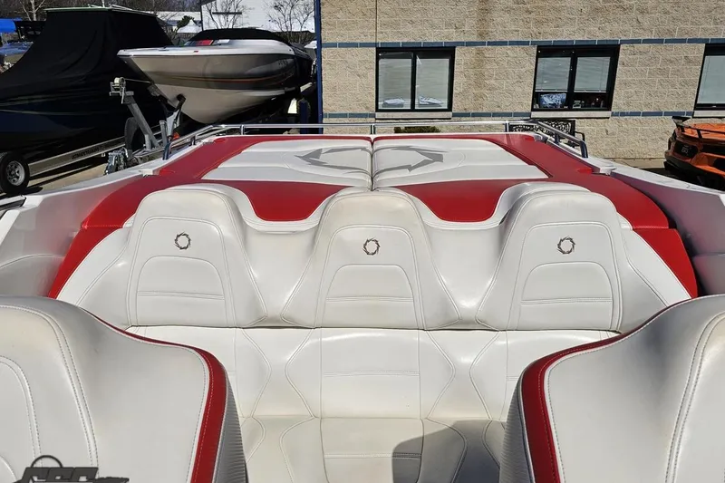 Slide: The Image of 2007 Fountain 35 Lightning boat interior with white and red seating. - 88