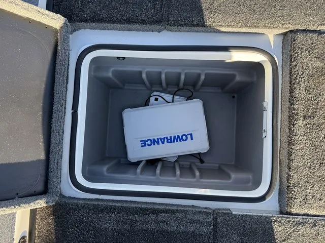 Slide: The Image of Triton 21X3 Pro 2009 - 11