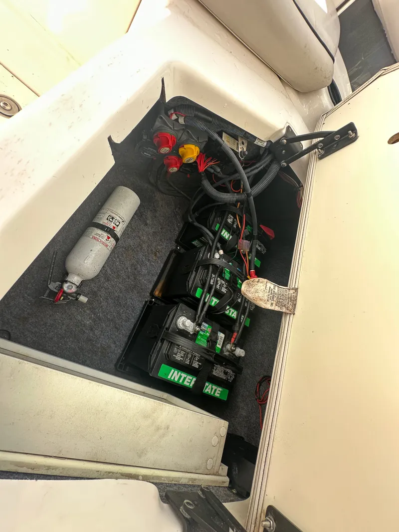 Slide: The Image of Yamaha 242 Limited S 2017 - 15