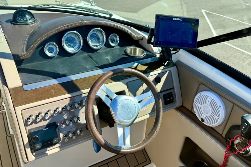 Slide: The Image of Mercury MerCruiser engine serial numbers on 2011 Sea Ray 270 SLX boat. - 36