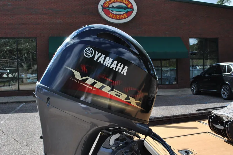 Slide: The Image of 2024 Express 180XP boat with Yamaha VMAX outboard motor at Sportsman's Marine. - 11