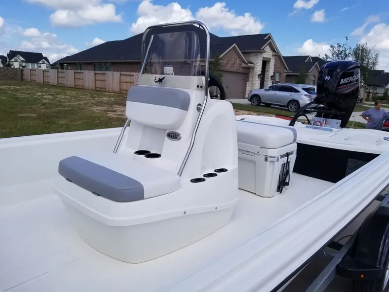 Slide: The Image of Mako 19CC 2019 - 4