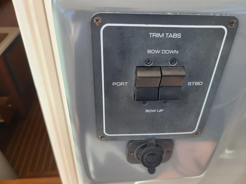 Slide: The Image of Tiara 2900 Open 2001 - 11