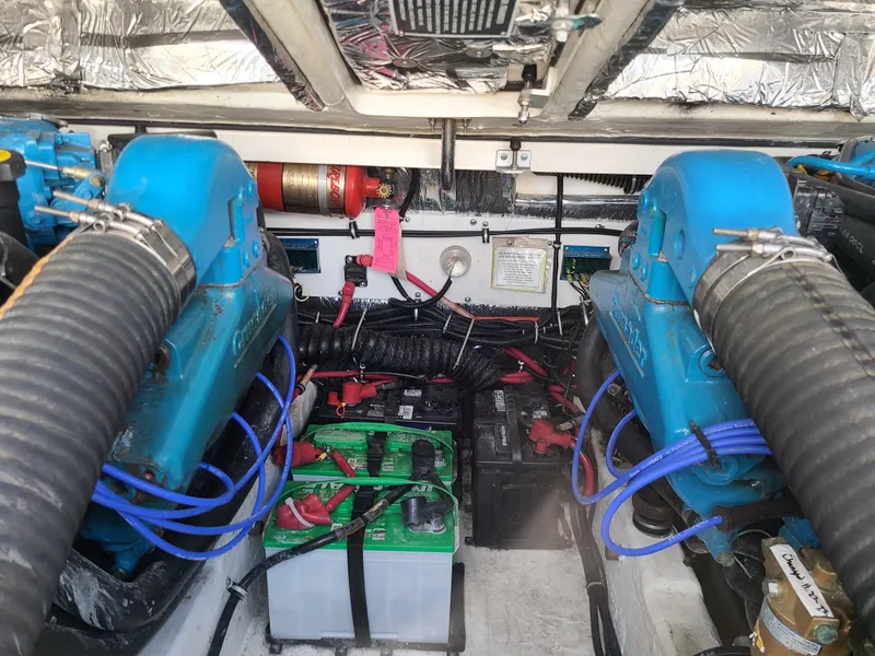 Slide: The Image of Tiara 2900 Open 2001 - 15