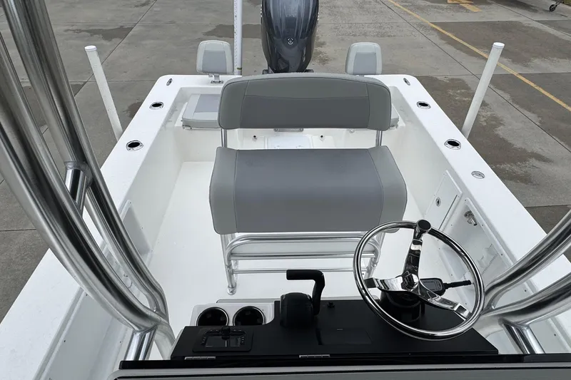 Slide: The Image of Bay Rider 2260 FS 2026 - 22