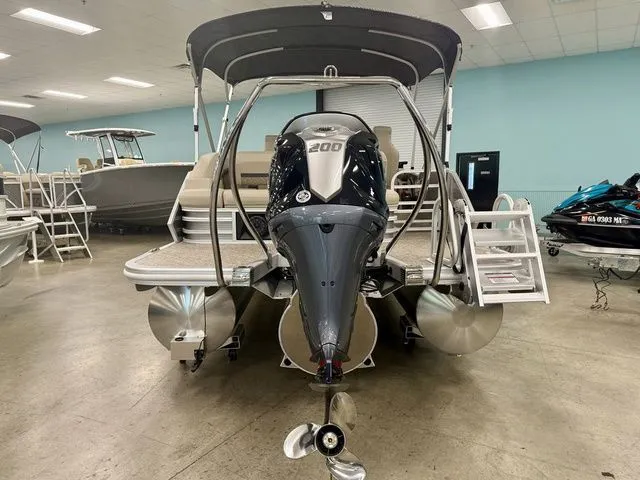 Slide: The Image of Bennington M Swingback 22 MSB 2026 - 12