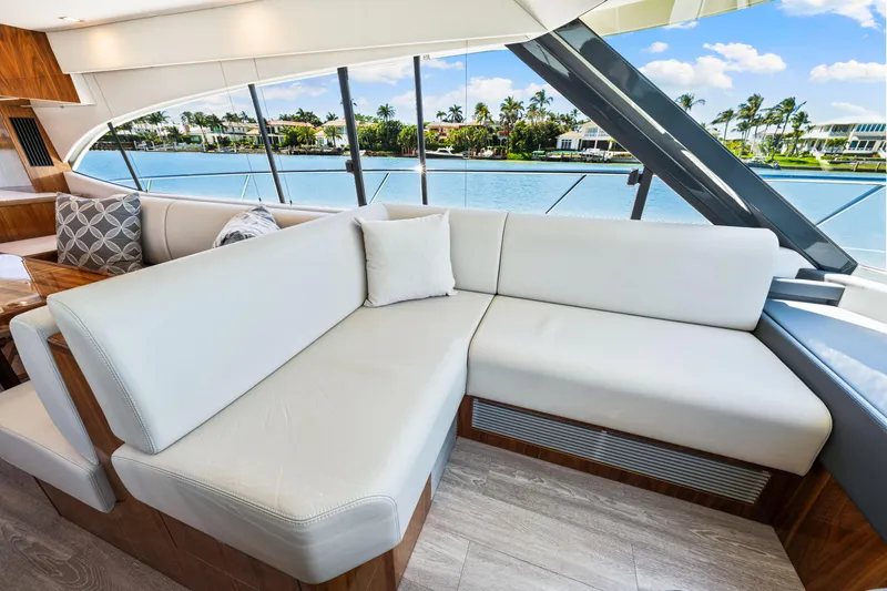 Slide: The Image of Riviera 5400 Sport Yacht 2022 - 67