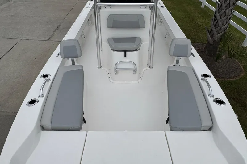 Slide: The Image of Bay Rider 239 2026 - 14