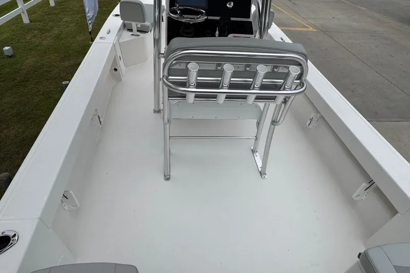 Slide: The Image of Bay Rider 239 2026 - 18