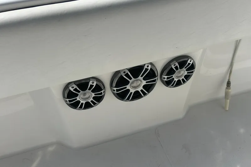 Slide: The Image of Speakers on a 2016 SeaHunter 39 Tournament boat, showcasing marine audio system. - 35