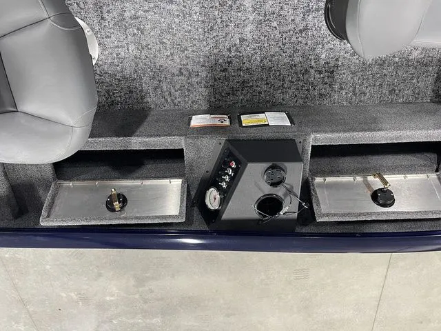 Slide: The Image of Tracker Super Guide V 16 T 2026 - 14