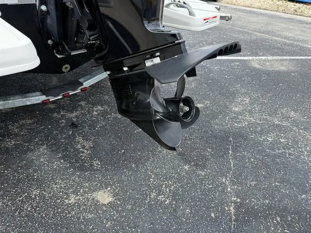 Slide: The Image of Bayliner Element E16 2021 - 6