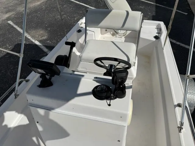 Slide: The Image of Striper Aquasport 165 1998 - 11