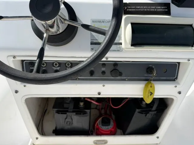 Slide: The Image of Striper Aquasport 165 1998 - 8