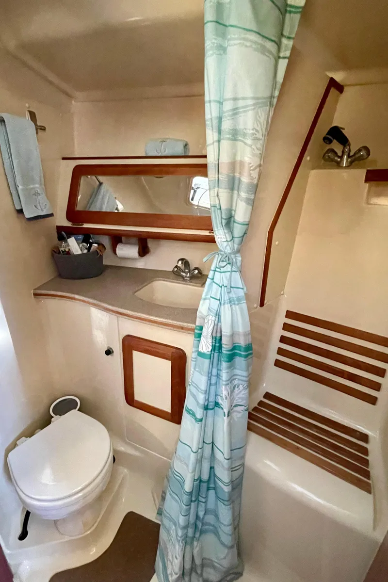 Slide: The Image of Hunter Passage 42 1998 - 52