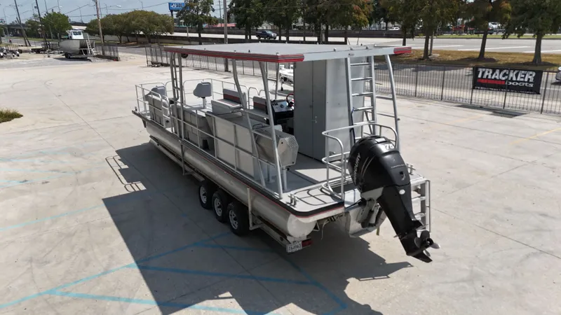 Slide: The Image of Custom 32 Tri Toon 2012 - 28