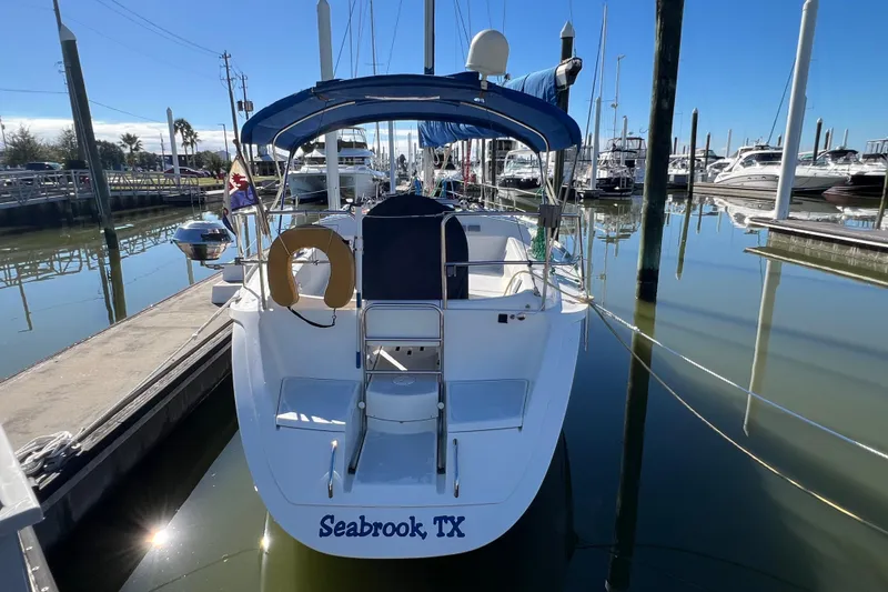 Slide: The Image of 1990 Hunter Legend 35.5 sailboat docked in Seabrook, TX marina. - 5
