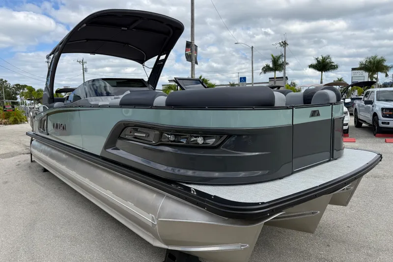 Slide: The Image of 2026 Avalon 2585 Excalibur LTD pontoon boat with Mercury 400hp V-10 Verado engine. - 4