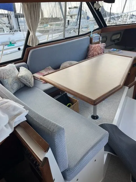 Slide: The Image of Bayliner 3288 Motoryacht 1995 - 20