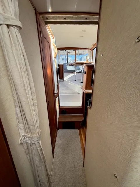 Slide: The Image of Bayliner 3288 Motoryacht 1995 - 38