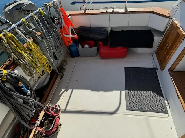 Slide: The Image of Bayliner 3288 Motoryacht 1995 - 4