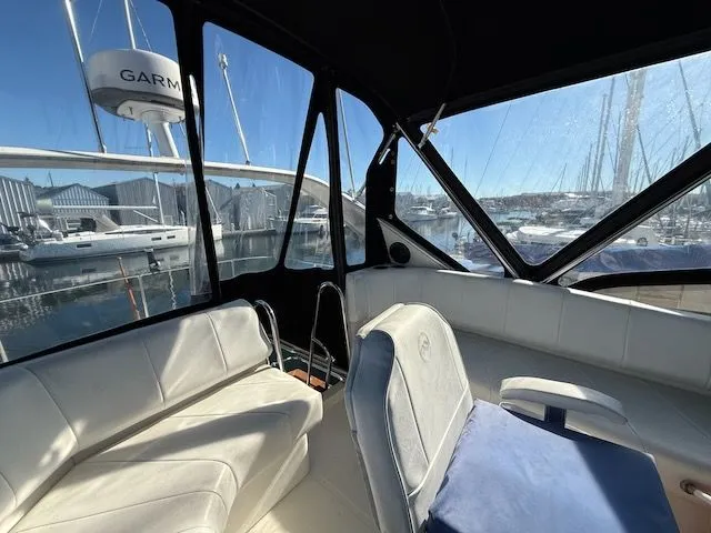 Slide: The Image of Bayliner 3288 Motoryacht 1995 - 9