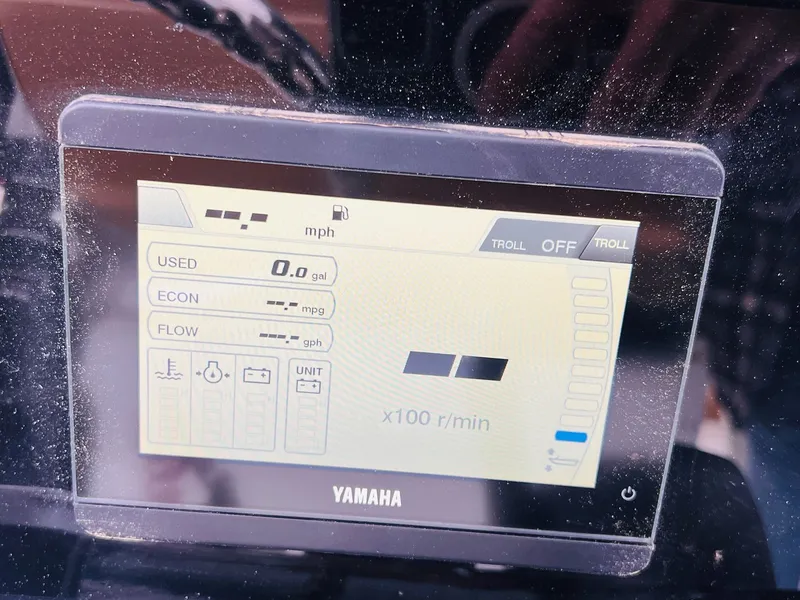 Slide: The Image of Skeeter SX 2550 Family 2024 - 22