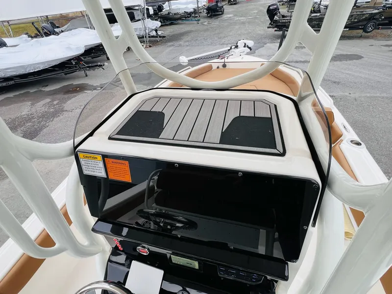 Slide: The Image of Skeeter SX 2550 Family 2024 - 28