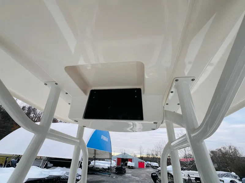 Slide: The Image of Skeeter SX 2550 Family 2024 - 31