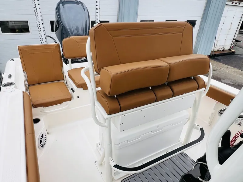 Slide: The Image of Skeeter SX 2550 Family 2024 - 41