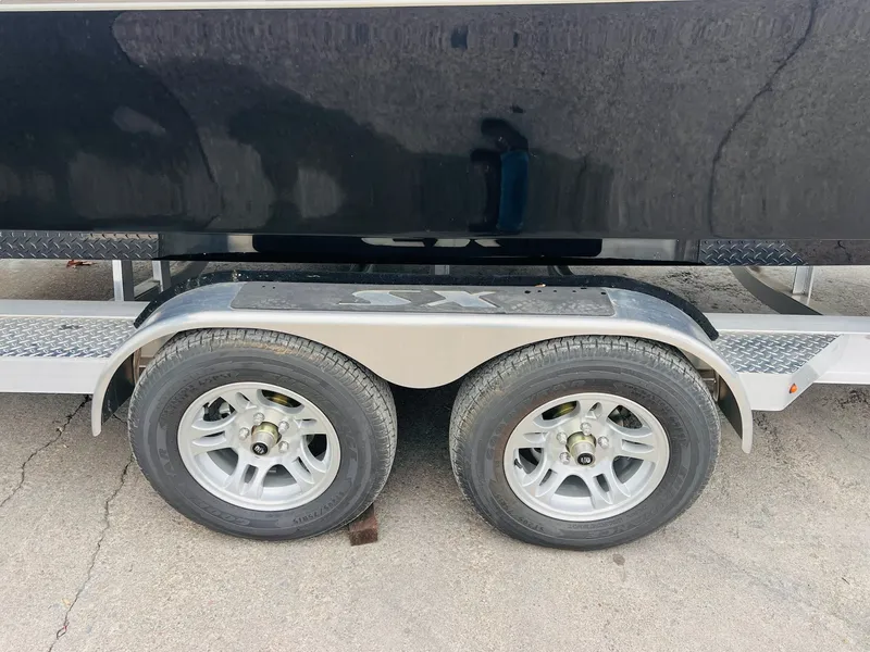 Slide: The Image of Skeeter SX 2550 Family 2024 - 46